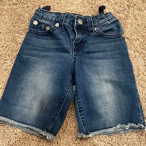 True religion boys cutt off denim jeans Sz 5
